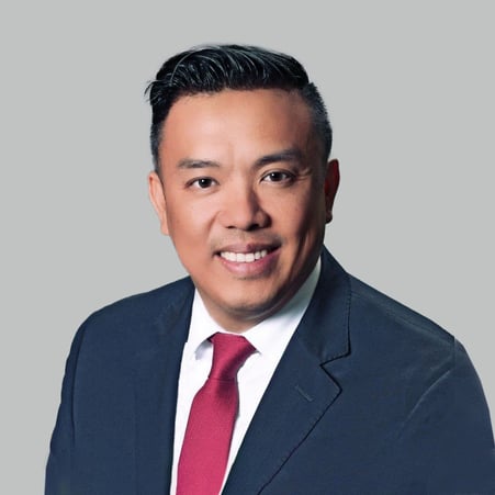 Jay Tampinco Advisor Headshot image