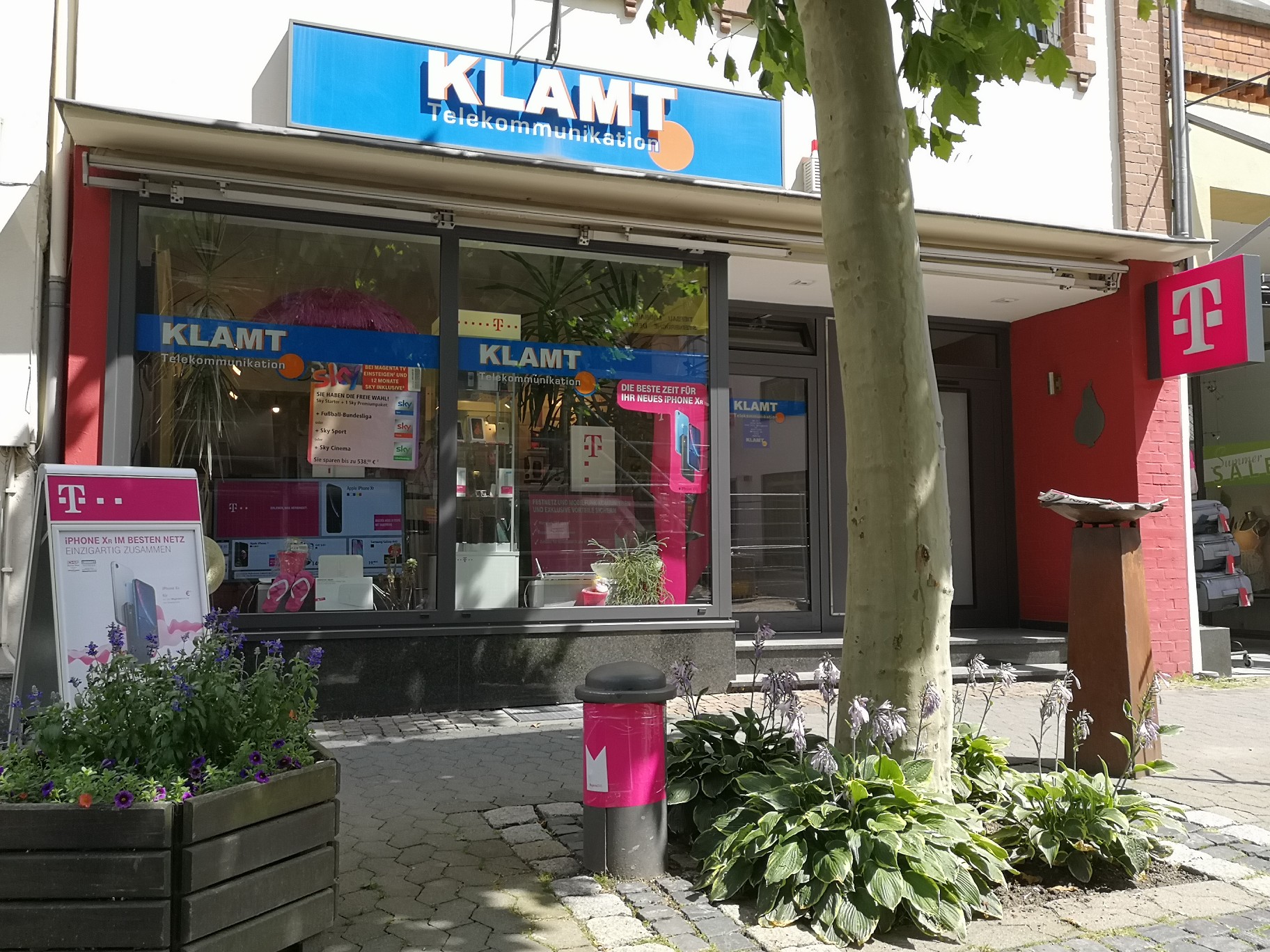 Store photo