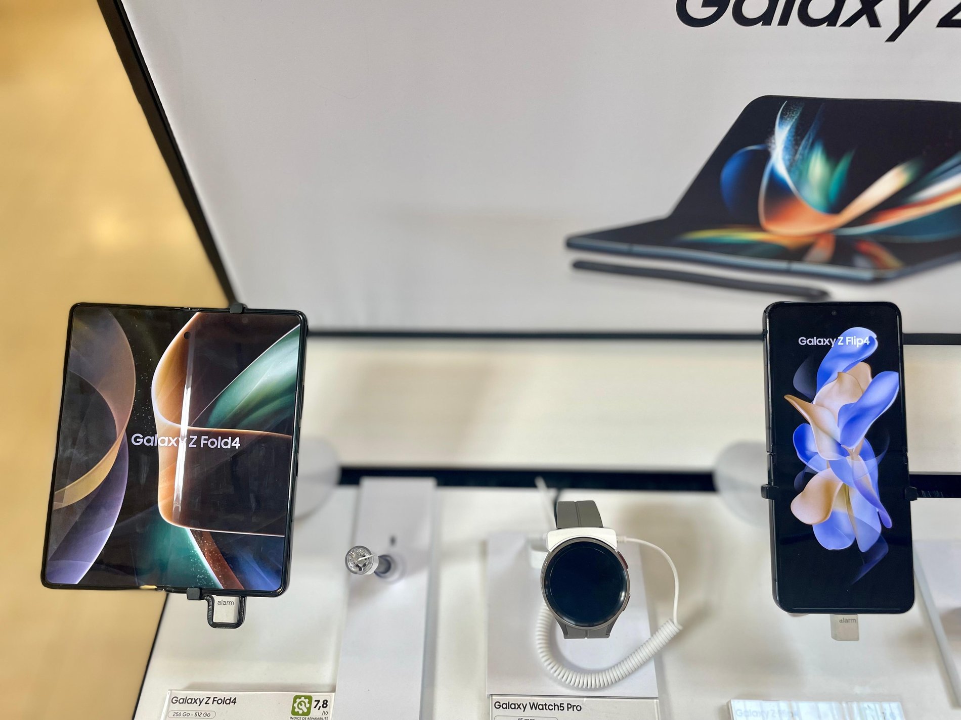 Samsung Galaxy Zflod 4, Samsung Galaxy Zflip 4, Samsung Galaxy Watch 5 Pro dans votre magasin Boulanger Saint-Nazaire