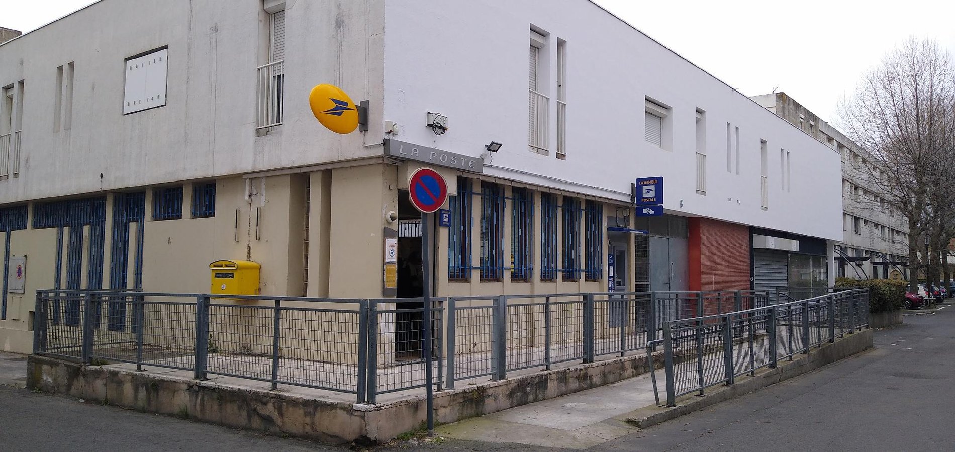 La Poste Beziers Grangette 34500 La Poste