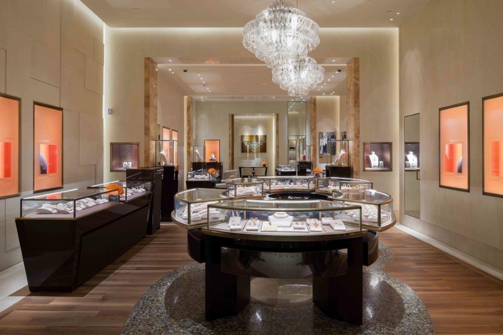 BULGARI | Fine Italian Jewellery, Watches & Luxury Goods in Honolulu, 1450  Ala Moana Blvd