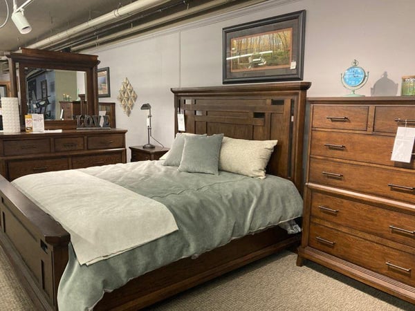 Slumberland Furniture Store in Watertown,  SD - Bedroom