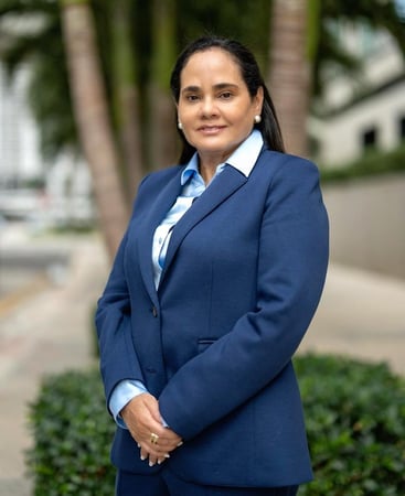 Photo of Jennifer Sierra