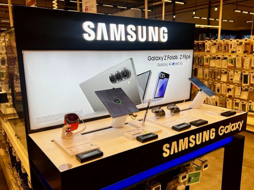 Présentoir Smartphone Samsung Galaxy Z - Boulanger Pontault-Combault
