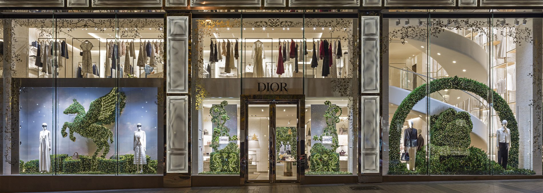 Fotografía de la dirección DIOR