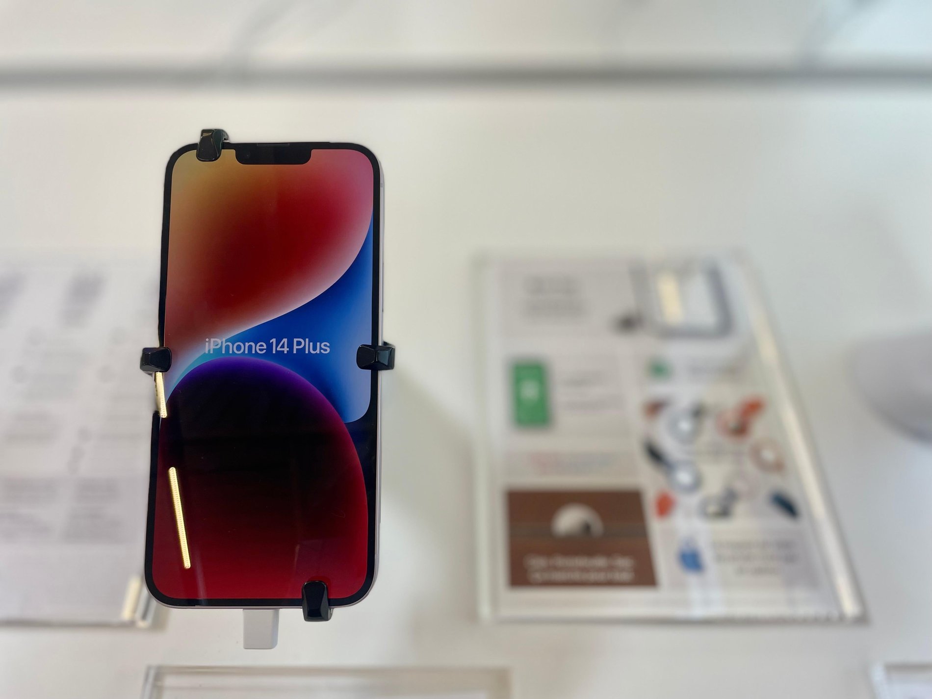 IPhone 14 plus dans votre magasin Boulanger Saint-Nazaire Trignac