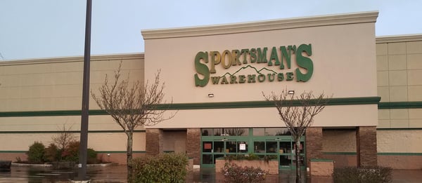 The front entrance of Sportsman's Warehouse in Silverdale