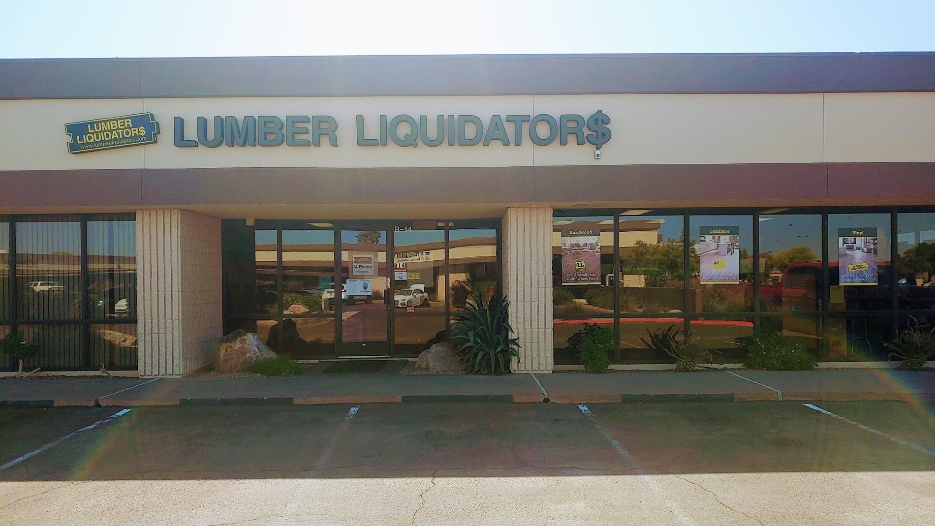 LL Flooring #1273 Scottsdale | 8340 East Rain Tree Drive | Storefront