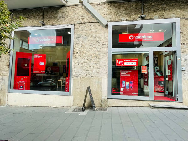 Vodafone Store | Corso Nicotera