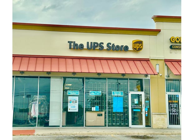 Facade of The UPS Store FM 78