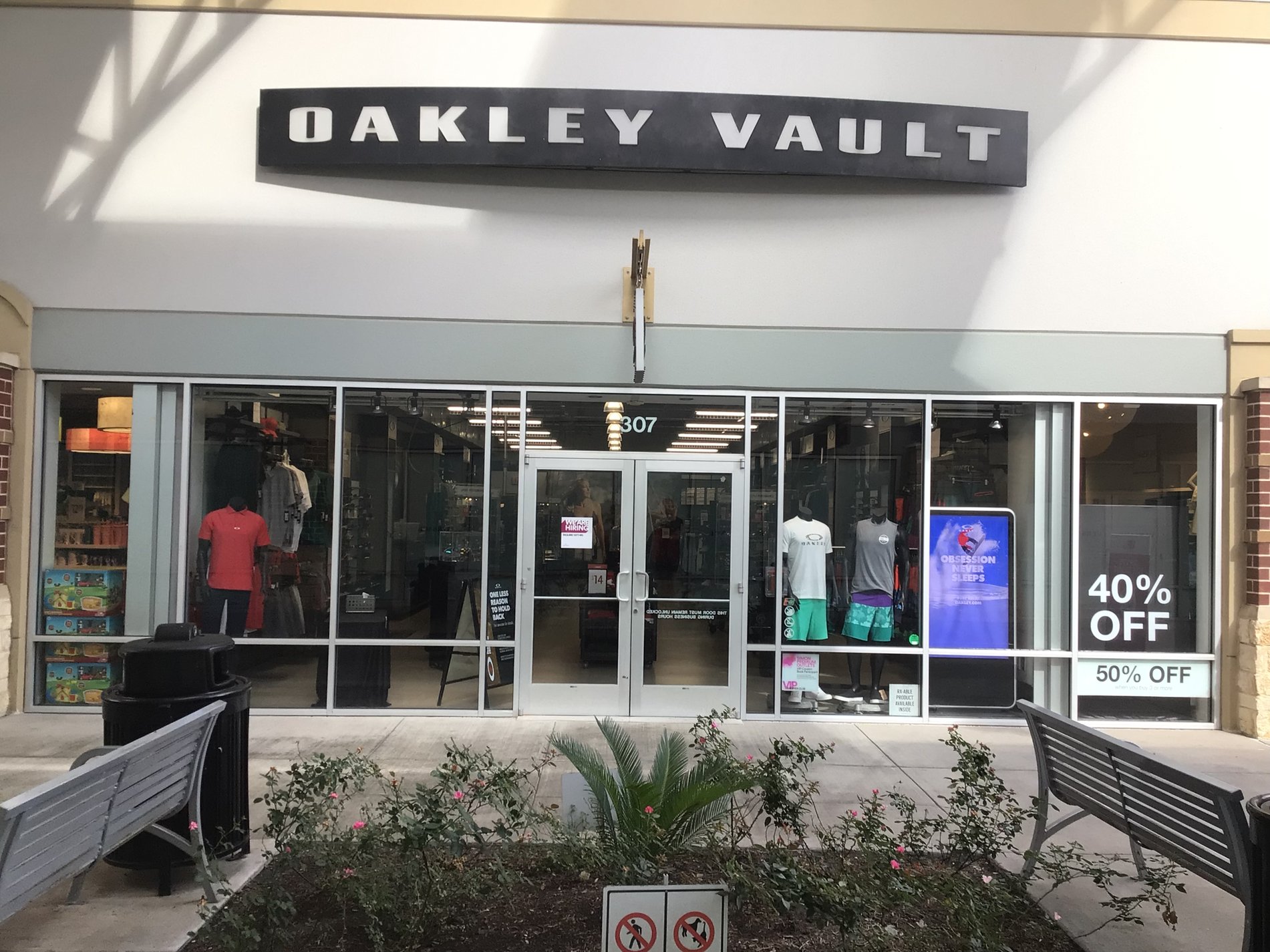 Oakley Vault, 3000 Grapevine Mills Pkwy Grapevine, TX