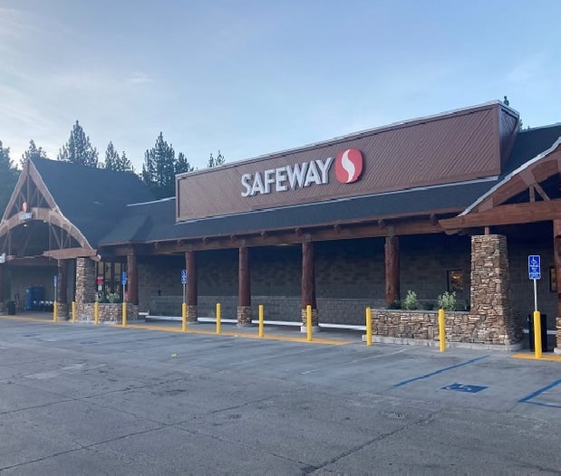 Safeway Store Front Picture - 1020 Johnson Lane in South Lake Tahoe CA