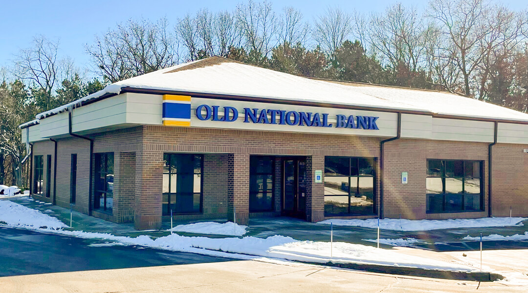 Old National Bank Consumer Commercial Wealth Business Banking In   1080x600 