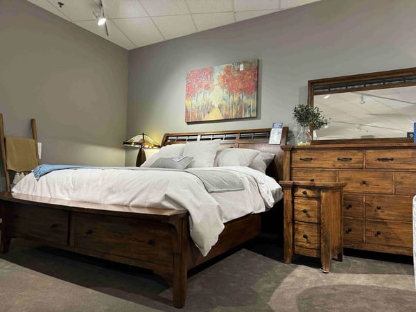 St. Cloud - Waite Park Slumberland Furniture bedroom set