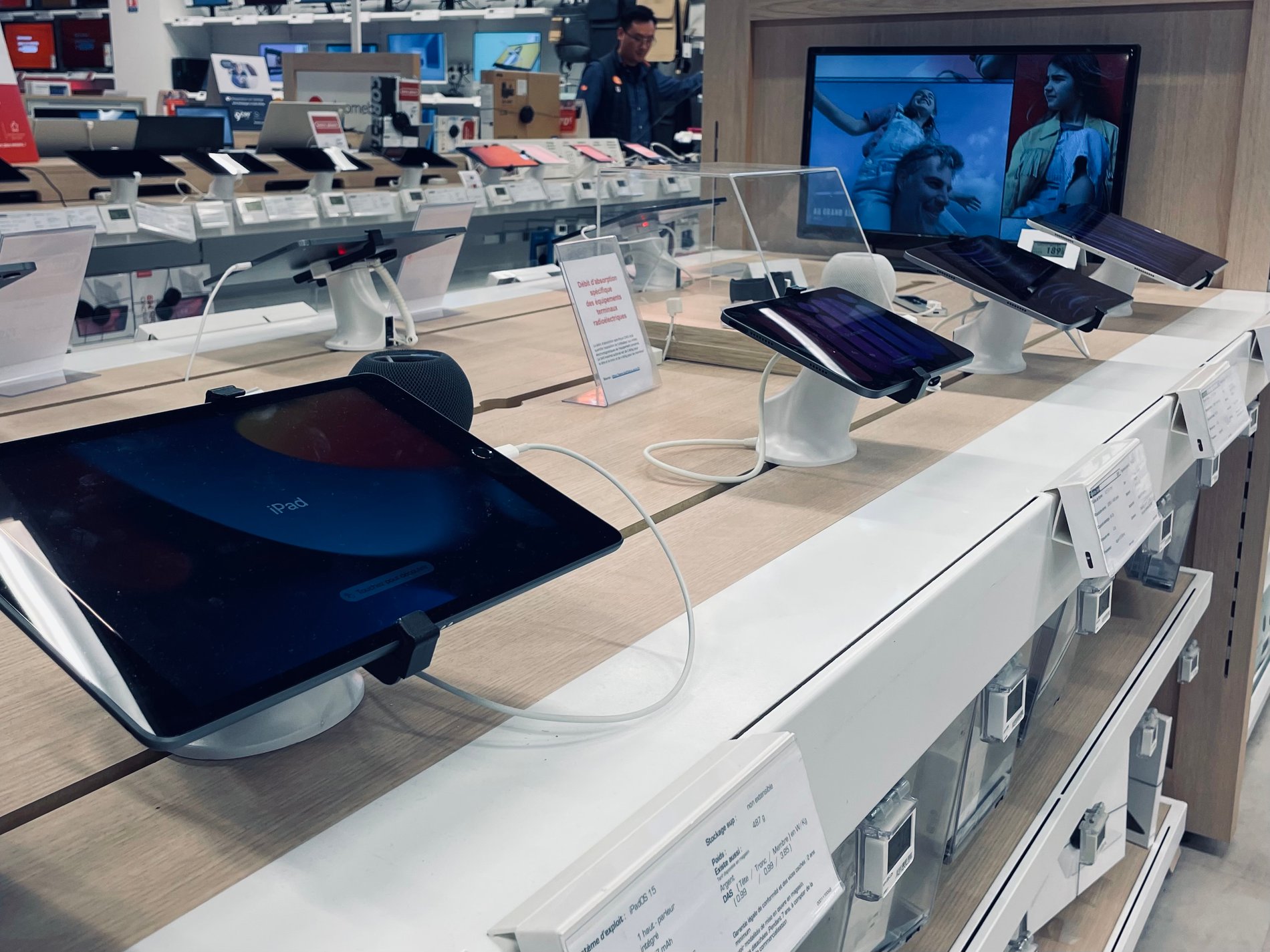 Venez découvrir les différents IPad Air , 9éme génération, IPad mini ou bien encore les IPad Pro 11" ou 12,9" dans votre magasin Boulanger Villefranche sur Saône
