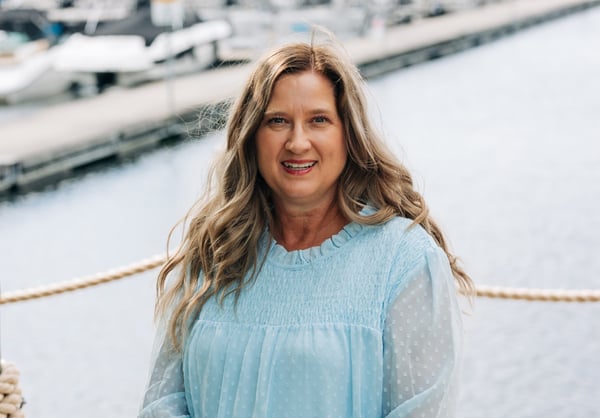 Carousel Associate Image