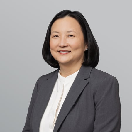 Laura Aeschliman Advisor Headshot image