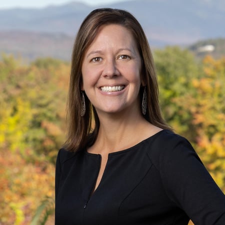 Photo of Jill Loveren