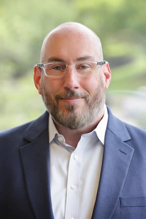 Photo of Justin Moore