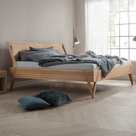 Betten aus Massivholz
