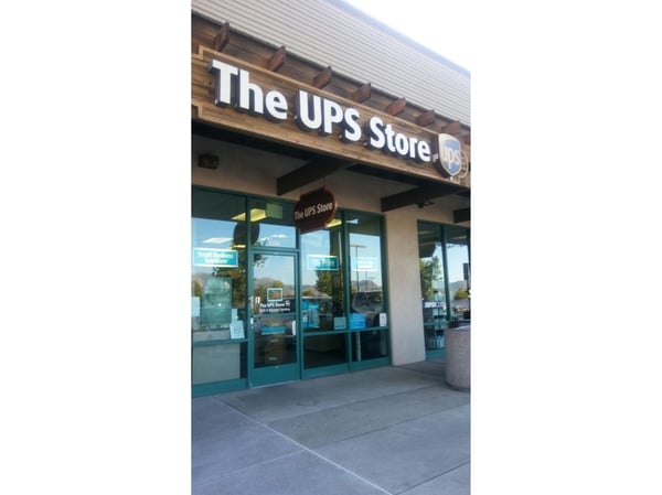 Facade of The UPS Store Wal-Mart/Smart &amp;amp; Final Shopping Center