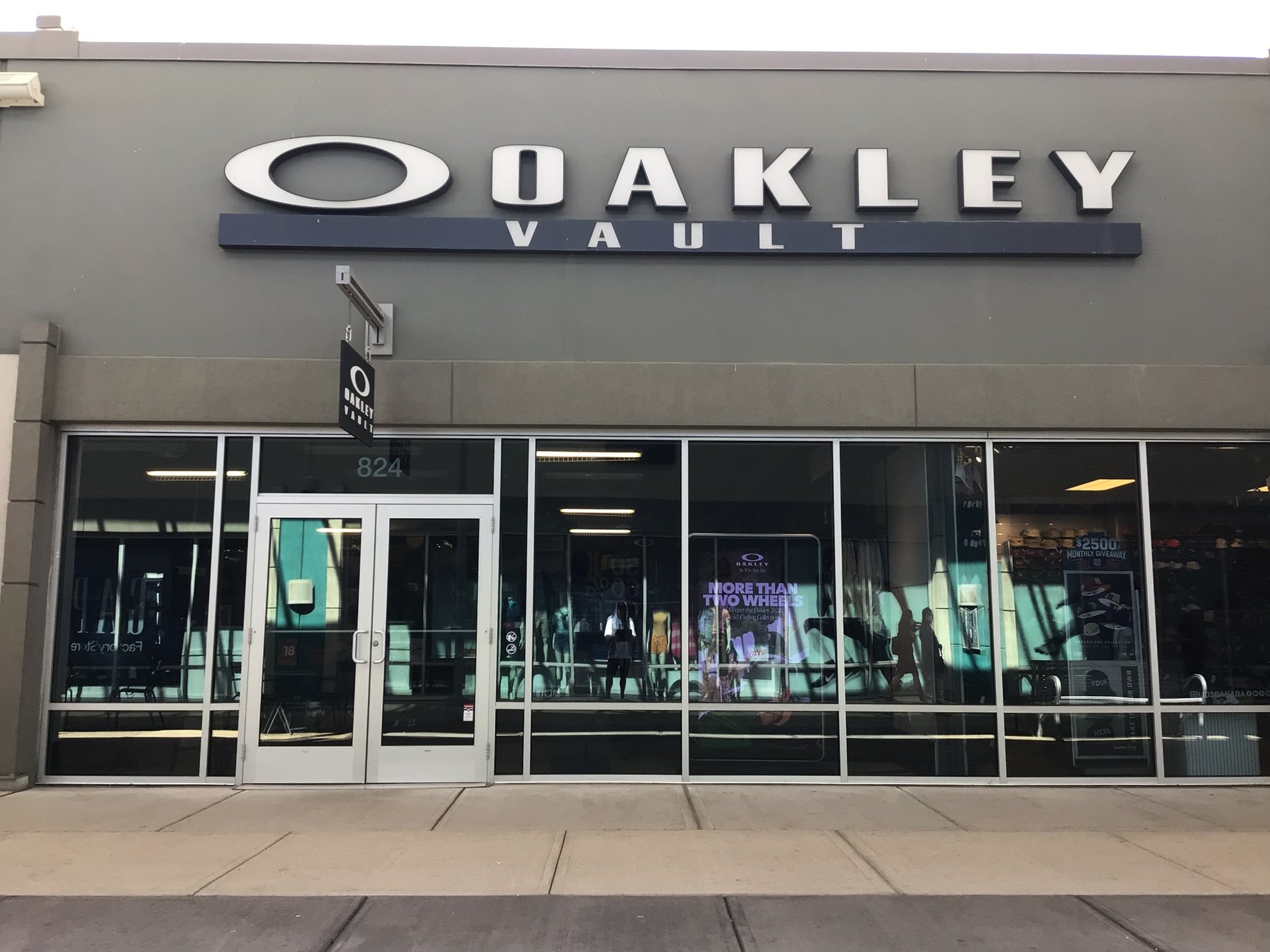 Oakley Vault, 13850 Steeles Ave W Halton Hills, ON