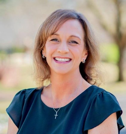 Photo of Jennifer Eagan