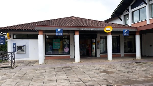 Photo du point La Poste Espace Clients Pro CAMBO LES BAINS PDC1