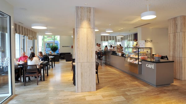 RIEDHOF Cafeteria / Restaurant