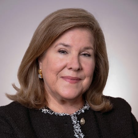 Photo of Andrea Davidson