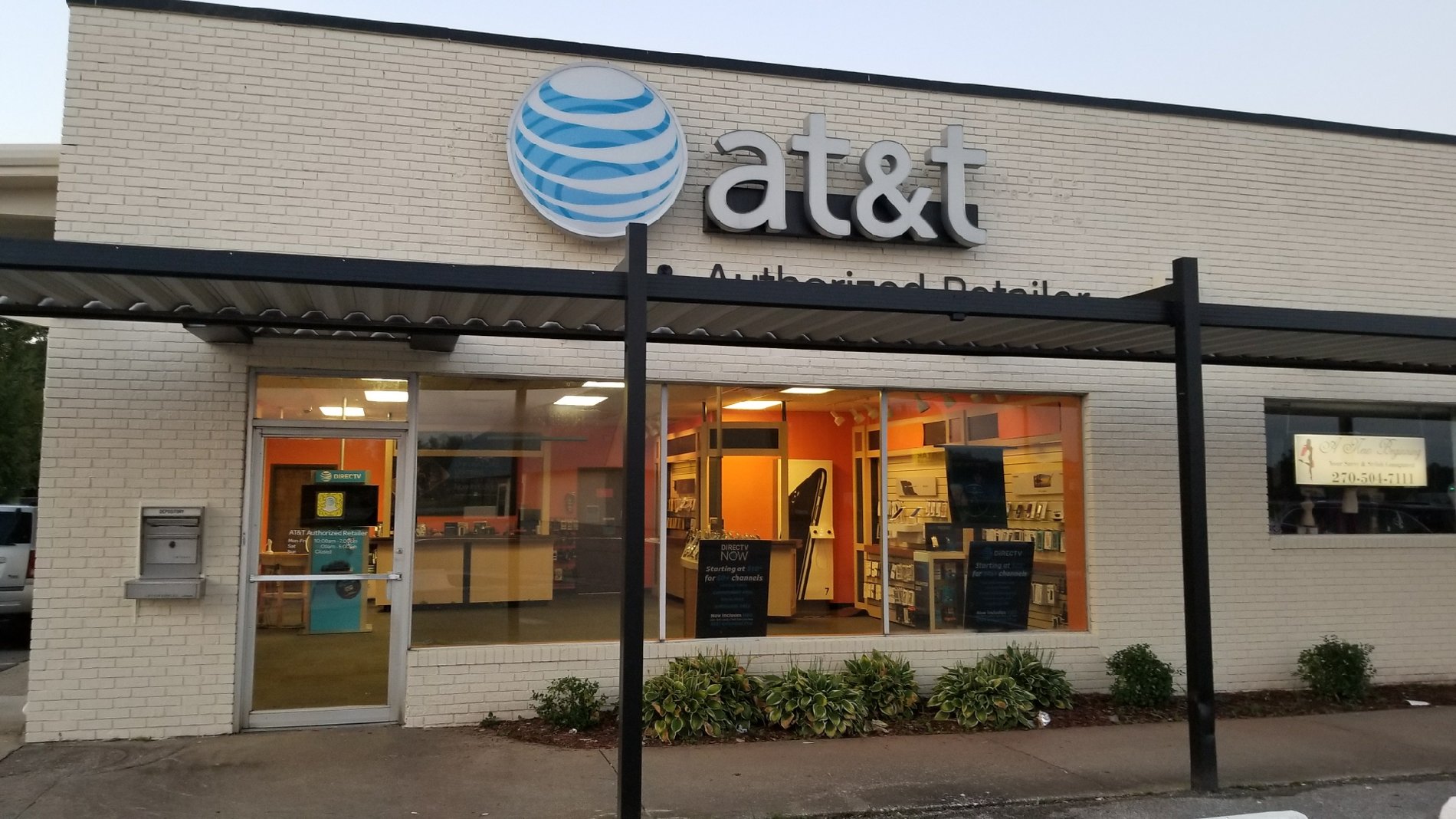 At&t store thanksgiving hours