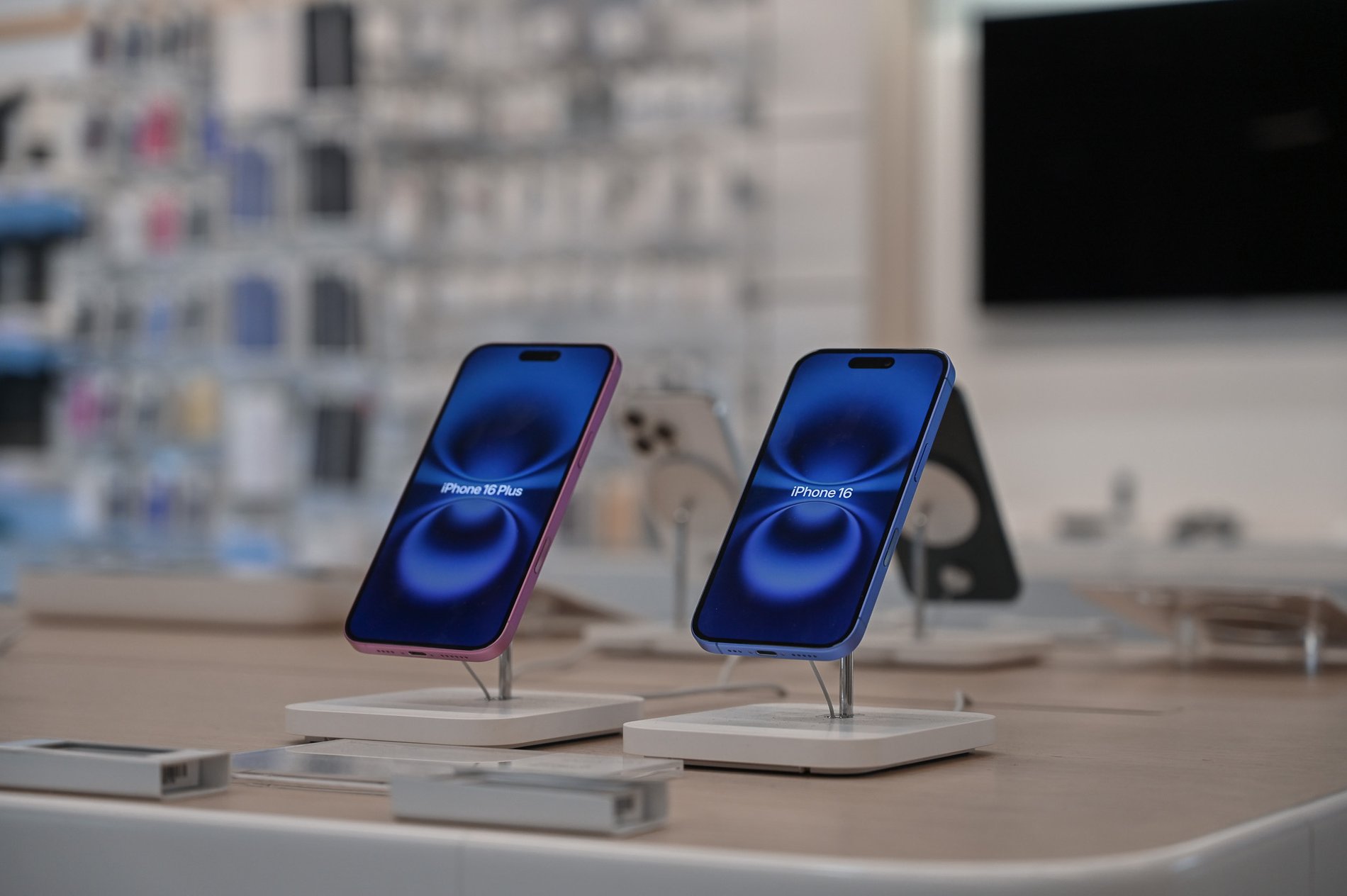 iPhone 15 et 15 Plus chez Boulanger Toulon - La Garde