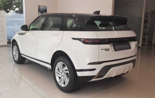 Land Rover Navnit Motors | Retailer | Mumbai, IN