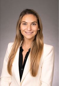 Photo of Hannah Parr