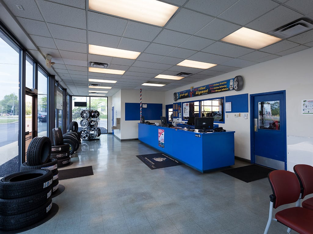 Tire Discounters Ferguson tires, alignment, brakes, autoglass in Cincinnati, OH