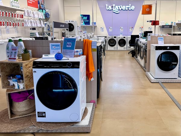 Espace lave linge magasin Boulanger Saint Etienne Villars