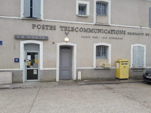Photo du point La Poste BEAUMONT DU GATINAIS
