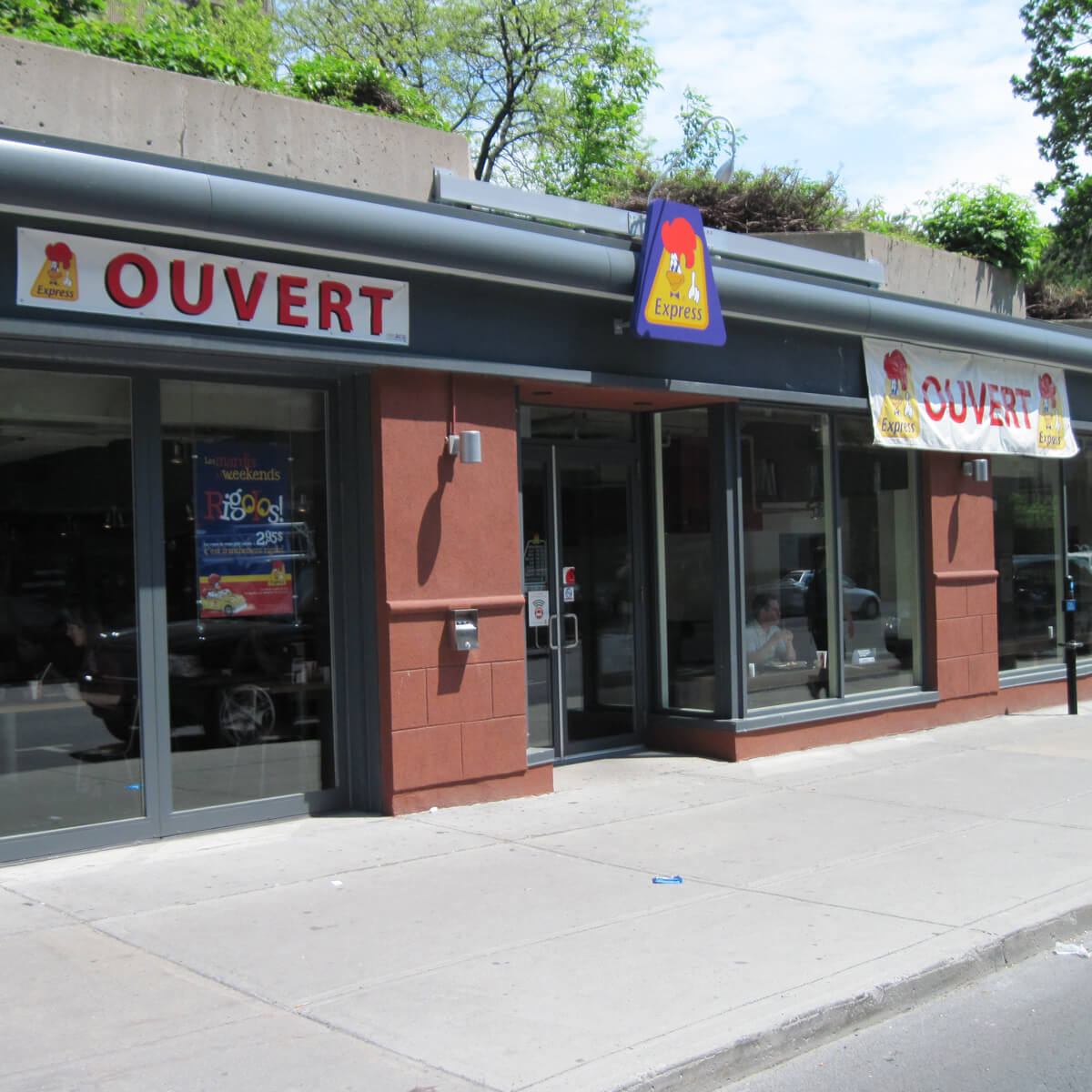 St-Hubert Express - Avenue du Parc (Montréal)