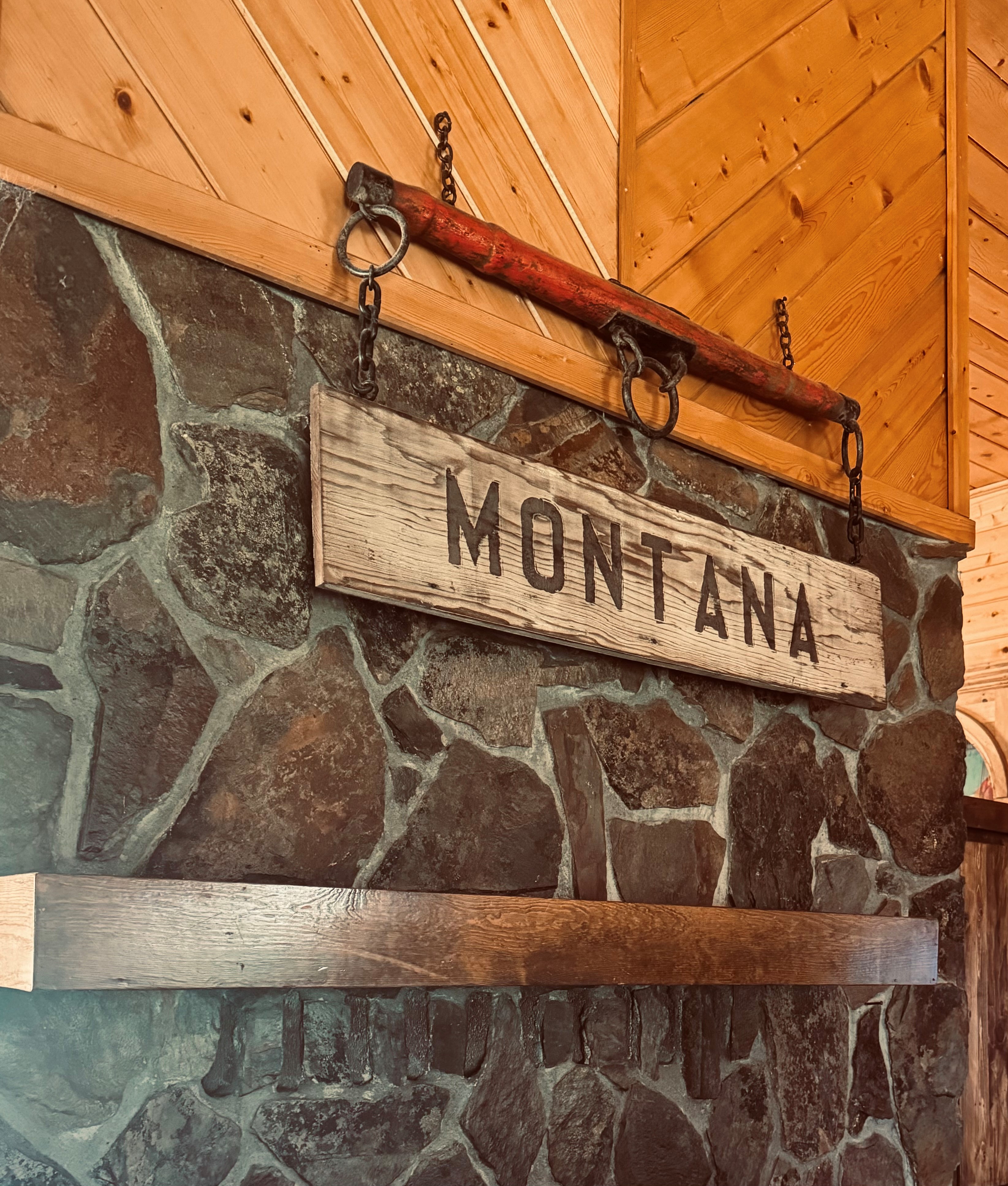 Wooden Montana sign