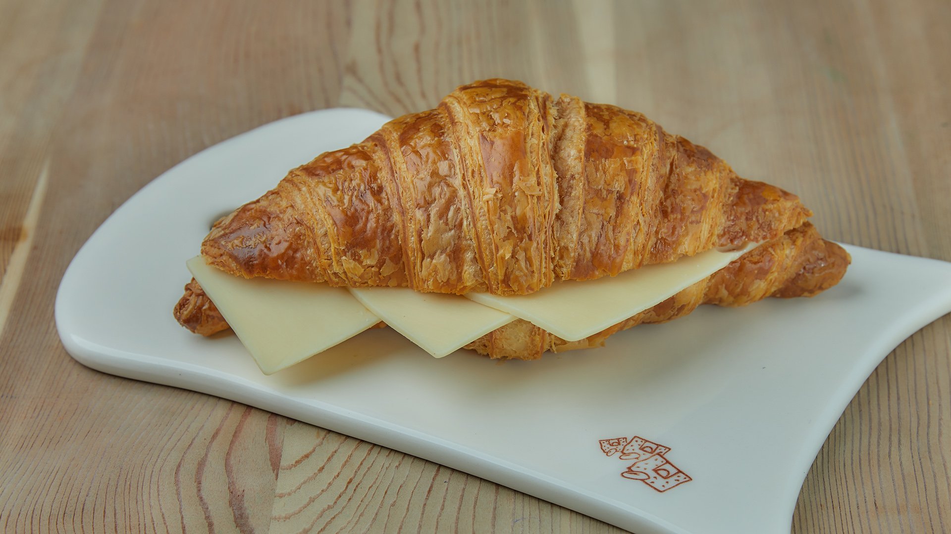 LPQ Cheese Croissant