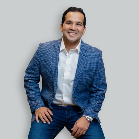 Ali Ismail Advisor Headshot image