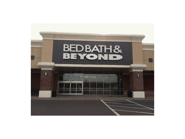 bath bath and beyond store hours