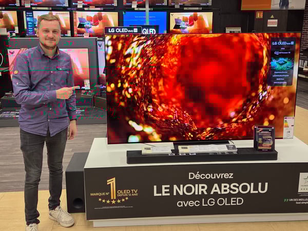 Aurélien, vendeur multimédia et confort