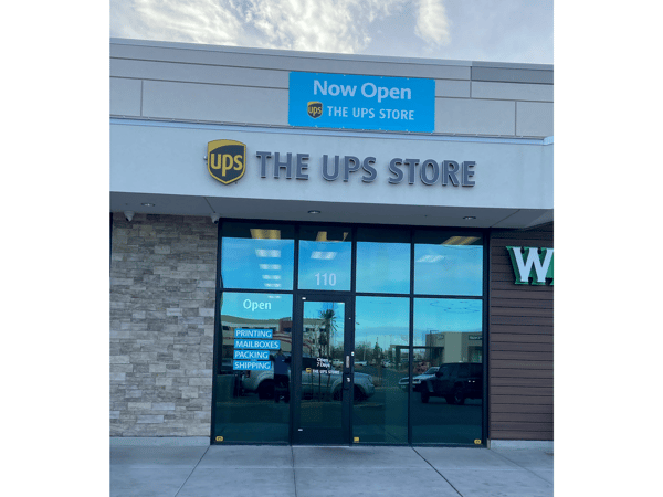 Store Front Photo of The UPS Store #7696 at S Durango & W Sunset Rd