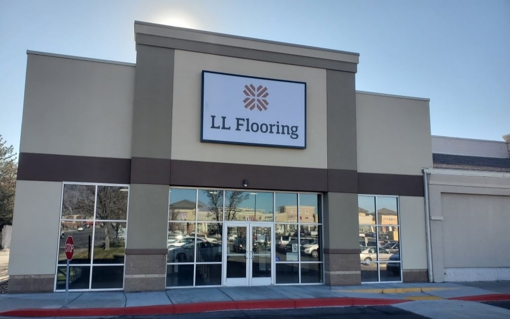 LL Flooring #1164 Orem | 176 East University Parkway | Storefront