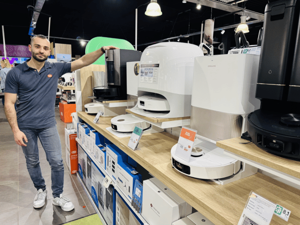 ✨ Simplifiez votre quotidien avec les aspirateurs et robots laveurs chez Boulanger Aubenas ! ✨