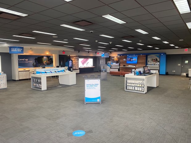 AT&T Lakeside | Cell Phones, Wireless Plans & Accessories | 13655 Hall ...