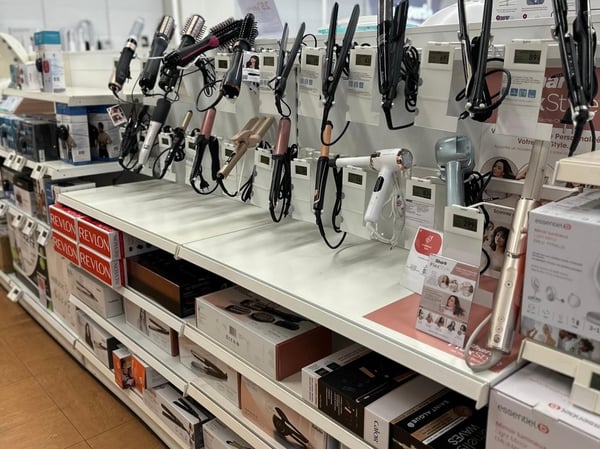 Le rayon beauté au magasin Boulanger Osny
