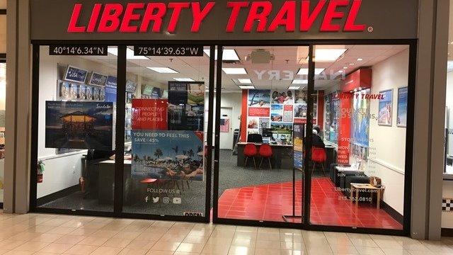travel store montgomery mall