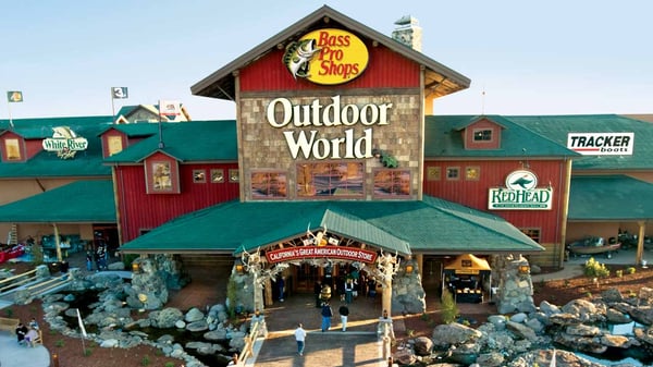 outdoor sporting goods stores